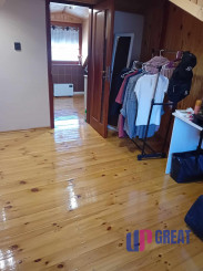 KROMPACHY- rodinný dom (10izieb)+ 3 garáže na PREDAJ !