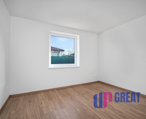 POSLEDNÝ 3 izb. BYT NA PREDAJ, Macov, všetky IS, novostavba