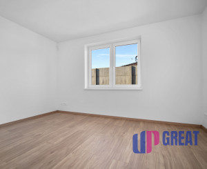 POSLEDNÝ 3 izb. BYT NA PREDAJ, Macov, všetky IS, novostavba