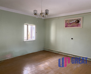 Na predaj rodinný dom so stavebným pozemkom vo Veľkom Mederi