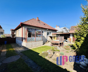 Zrekonštruovaný 3-izbový rodinný dom v Gbeloch – pripravený na nasťahovanie.