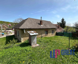 NA PREDAJ rodinný dom v tichej lokalite Hrašné-Hodulov vrch