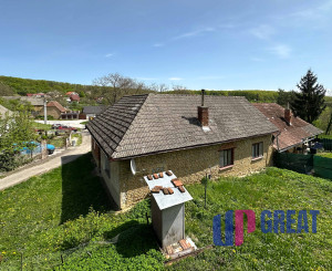 NA PREDAJ rodinný dom v tichej lokalite Hrašné-Hodulov vrch