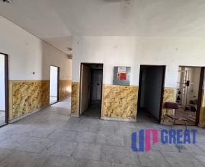 Predaj budovy s veľkým pozemkom – Gbely, priemyselná zóna, pozemok 5602 m².