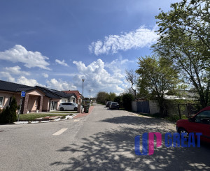 Predaj stavebného pozemku – Skalica, Krivé kúty, 650 m², regulácia R1.