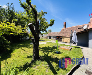 Na predaj 3-izbový rodinný dom s garážou a hospodárskymi budovami – Holíč, ul. Štúrova.