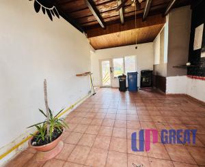 Na predaj rodinný dom so stodolou a veľkým pozemkom