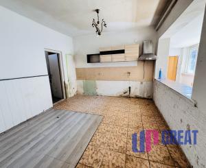 Na predaj rodinný dom so stodolou a veľkým pozemkom