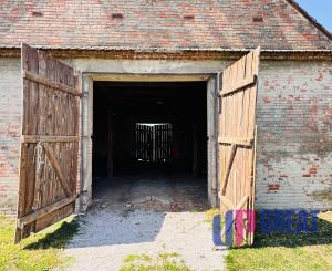 Na predaj rodinný dom so stodolou a veľkým pozemkom