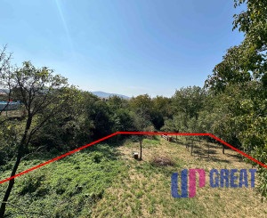 NA PREDAJ pozemok s výhľadmi a potenciálom, Bošáca (1241 m²)