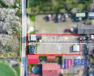 Na predaj stavebný pozemok v obci Bodíky, 500 m²