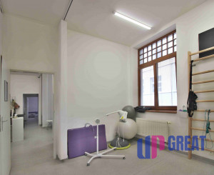 PRENÁJOM ambulancia/služby 101,10m2, Piešťany, Winterova ul.