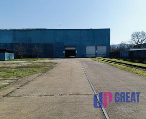 Spevnené plochy do 10 000 m2 - možnosť rozdeliť