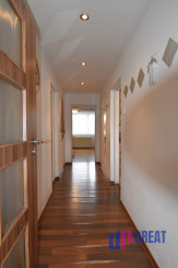 Rodinný dom s veľkou záhradou a potenciálom v obci Sološnica