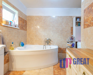 🏡 PREDAJ rodinného domu s veľkým pozemkom – Hrušové