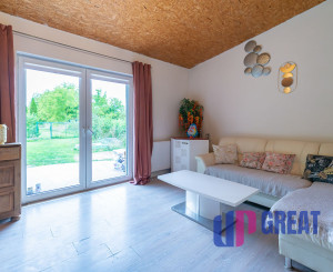 🏡 PREDAJ rodinného domu s veľkým pozemkom – Hrušové