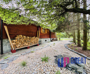 Na predaj rekreačná chata v srdci Skalických hôr .