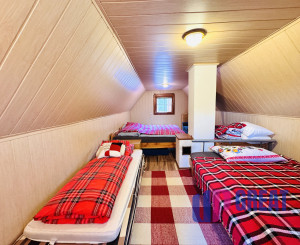 Na predaj rekreačná chata v srdci Skalických hôr .