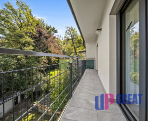 Prenájom priestranného 5-izbového rodinného domu pri lese v Dúbravke