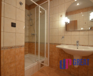 Predaj nadštandardne veľkého 3 izbového bytu s nádherným výhľadom na Bratislavu