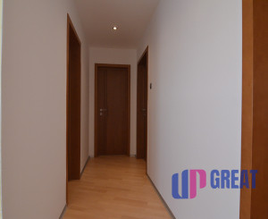 Predaj nadštandardne veľkého 3 izbového bytu s nádherným výhľadom na Bratislavu