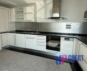 Predaj nadštandardne veľkého 3 izbového bytu s nádherným výhľadom na Bratislavu