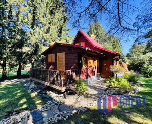 Na predaj rekreačná chata v srdci Skalických hôr .