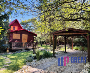 Na predaj rekreačná chata v srdci Skalických hôr .