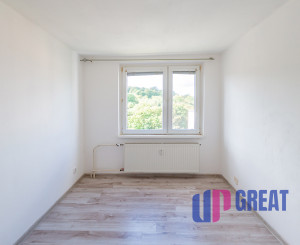 NA PREDAJ - 3-izbový byt s loggiou v Starej Turej