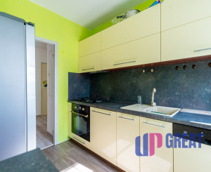 NA PREDAJ - 3-izbový byt s loggiou v Starej Turej