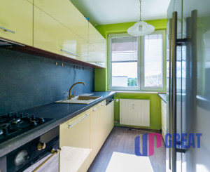 NA PREDAJ - 3-izbový byt s loggiou v Starej Turej