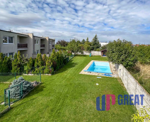 PREDAJ 4 izb rodinného domu s garážou, Tri Vody I., Malinovo