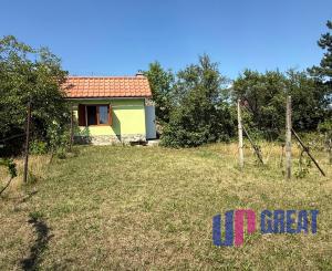 Romantická záhrada s panoramatickým výhľadom na Modru 🌿