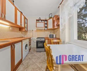 Na predaj PRIESTRANNÝ zrekonštruovaný 2 izbový byt v Šamoríne