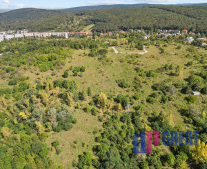 Na predaj pozemok v Lamači, Pod Zečákom