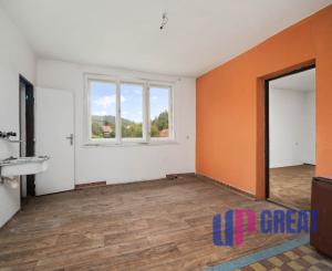 NA PREDAJ rodinný dom s krásnymi výhľadmi, Radôstka