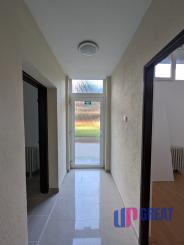 PRENÁJOM: Obchodný priestor 158 m2 v centre Petržalky (Strečnianska)