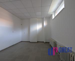 PRENÁJOM: Obchodný priestor 158 m2 v centre Petržalky (Strečnianska)