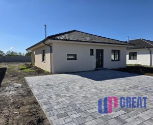 projekthviezda.sk Posledné RD na Javorovej vo Hviezdoslavove