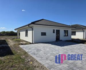 projekthviezda.sk Posledné RD na Javorovej vo Hviezdoslavove