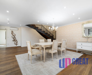 Na predaj exkluzívny 7-izbový rodinný dom s bazénom v meste Senica, ul. Rovenská.