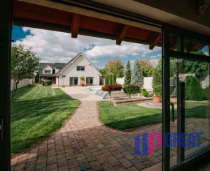 Na predaj exkluzívny 7-izbový rodinný dom s bazénom v meste Senica, ul. Rovenská.