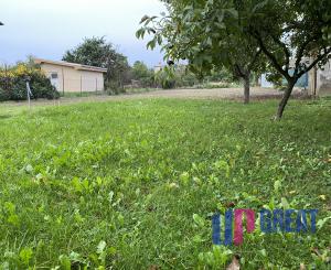 STAVEBNÝ POZEMOK - 1 202 m², Kráľová nad Váhom