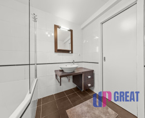 Na predaj elegantný 4 izbový mezanín s terasou pri Horskom parku