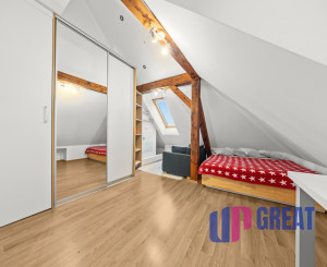 Na predaj elegantný 4 izbový mezanín s terasou pri Horskom parku