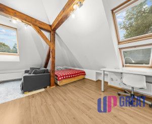 Na predaj elegantný 4 izbový mezanín s terasou pri Horskom parku