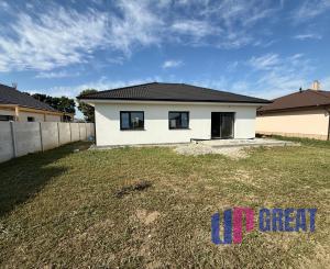 4 izbová NOVOSTAVBA v Cíferi na predaj v štandarde