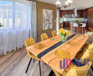 SPIŠSKÝ HRHOV- EXKLUZÍVNY rodinný dom s PROFI záhradou