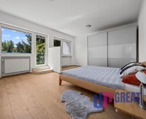 Predaj priestranného 4 izbového rodinného domu s bazénom na Kolibe