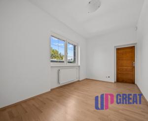 Predaj priestranného 4 izbového rodinného domu s bazénom na Kolibe